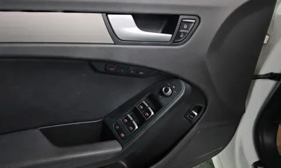 Audi A4 2015, 163250 км, за 3633.88 USD - фото 17