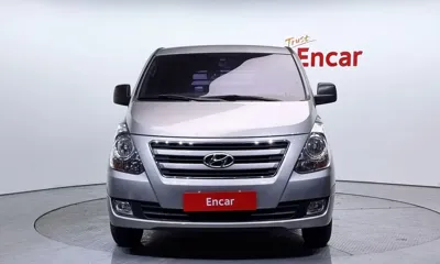 Hyundai Starex 2016, 27877 км, за 8986.13 USD