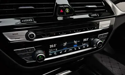 BMW 5-Series 2021, 53588 км, за 22084.7 USD - фото 29