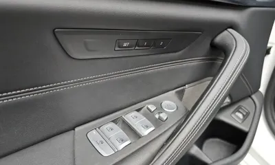 BMW 5-Series 2021, 53588 км, за 22084.7 USD - фото 33