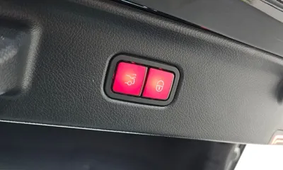 Mercedes-Benz S-Class 2022, 96186 км, за 62702.34 USD - фото 19