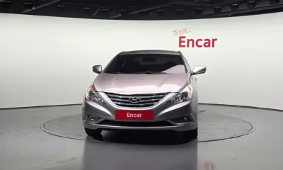 Hyundai Sonata 2012, 137088 км, за 2185.43 USD