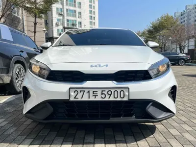 Kia K3 2023, 90000 км, за 10307.23 USD