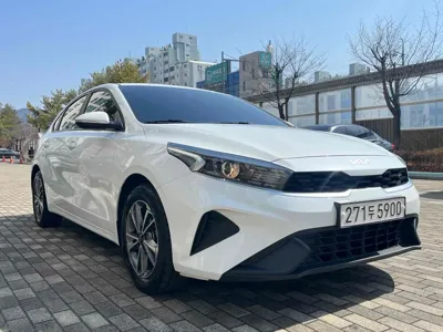 Kia K3 2023, 90000 км, за 10307.23 USD