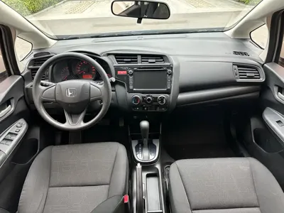 Honda Fit 2015, 90000 км, за 3527.83 USD