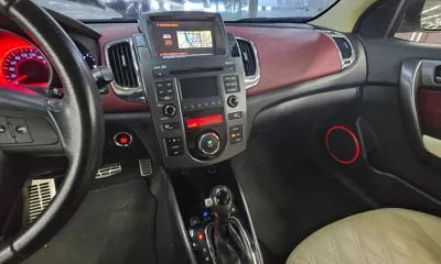 Kia Porte 2011, 229511 км, за 1444.14 USD - фото 7