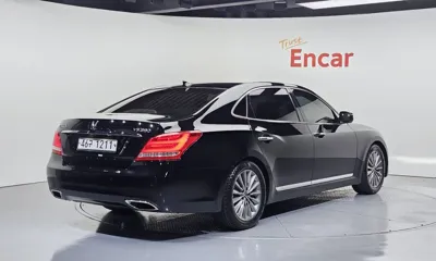 Hyundai Equus 2013, 95609 км, за 6695.7 USD