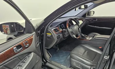 Hyundai Equus 2013, 95609 км, за 6695.7 USD - фото 10
