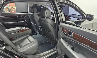 Hyundai Equus 2013, 95609 км, за 6695.7 USD - фото 11