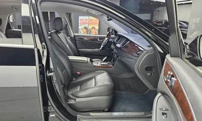 Hyundai Equus 2013, 95609 км, за 6695.7 USD - фото 12