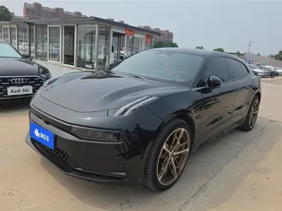 Zeekr 001 · 2022 год