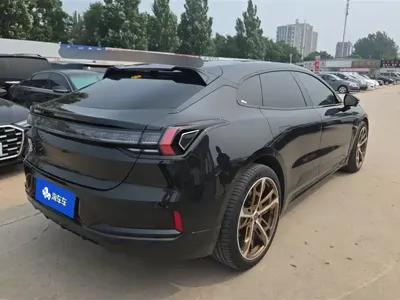 Zeekr 001 2022, 93600 км, за 19569.96 USD