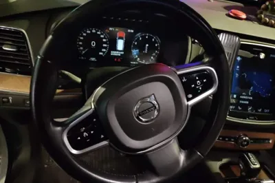 Volvo XC90 2019, 194400 км, за 17971 USD - фото 9