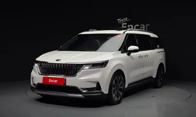 Kia Canival · 2021 год