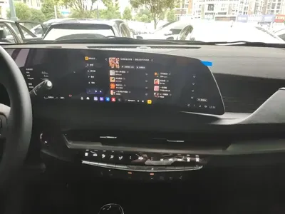 Cadillac XT4 2025, 6300 км, за 24661.09 USD - фото 13