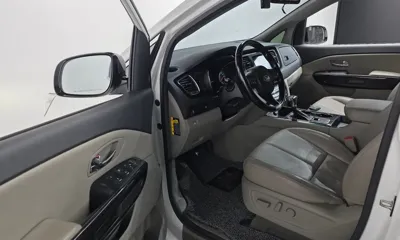 Kia Canival 2019, 61657 км, за 12487.61 USD - фото 11