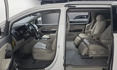 Kia Canival 2019, 61657 км, за 12487.61 USD - фото 18
