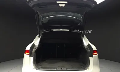 Jaguar F-Pace 2018, 142174 км, за 6367.34 USD - фото 19