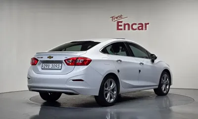 ChevroletGMDaewoo Cruze 2017, 145179 км, за 3413.42 USD