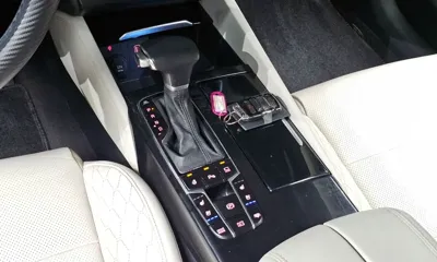 Kia K7 2018, 120819 км, за 12086.17 USD - фото 9