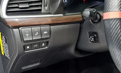 Kia K7 2018, 120819 км, за 12086.17 USD - фото 16