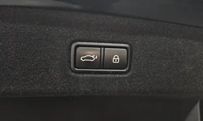 Kia K9 2019, 71988 км, за 15887.4 USD - фото 20