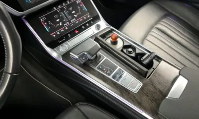 Audi A7 2020, 99868 км, за 24222.13 USD - фото 9