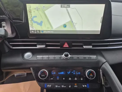 Hyundai Avante 2023, 73858 км, за 12228.99 USD - фото 8