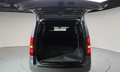 Hyundai Starex 2019, 20927 км, за 11415.26 USD - фото 20