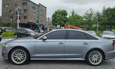 Audi A6 2016, 146108 км, за 6695.7 USD
