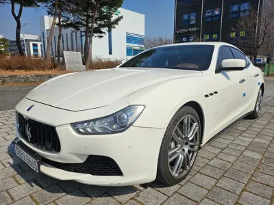 Maserati Ghibli 2014, 138400 км, за 5732.9 USD