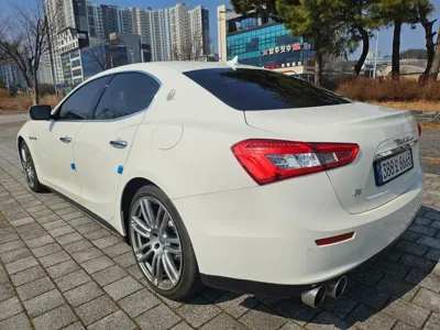 Maserati Ghibli 2014, 138400 км, за 5732.9 USD