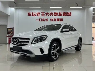 Mercedes-Benz GLA · 2018 год
