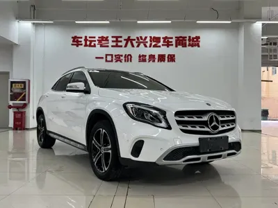 Mercedes-Benz GLA 2018, 63000 км, за 10681.69 USD