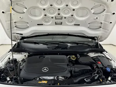 Mercedes-Benz GLA 2018, 63000 км, за 10681.69 USD - фото 16