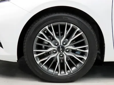 Kia K3 2022, 10853 км, за 13062.89 USD