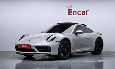 Porsche 911 · 2024 год