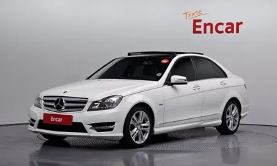 Mercedes-Benz C-Class · 2012 год