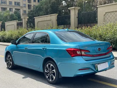 BYD Qin NEV 2016, 88000 км, за 4812.63 USD