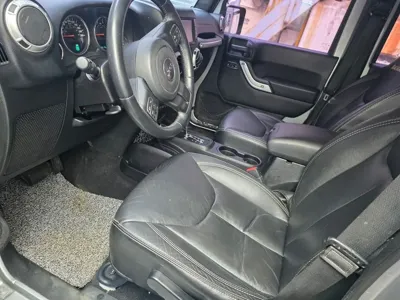 Jeep Wrangler 2015, 100000 км, за 13121.96 USD - фото 8