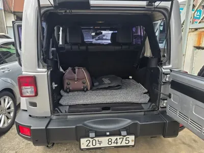 Jeep Wrangler 2015, 100000 км, за 13121.96 USD - фото 9