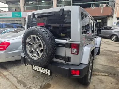 Jeep Wrangler 2015, 100000 км, за 13121.96 USD - фото 12