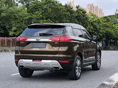 Geely Boyue 2017, 86000 км, за 3767.25 USD