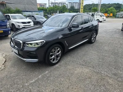 BMW X4 · 2020 год