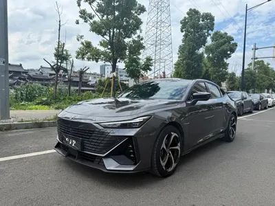 Changan UNI-V · 2022 год