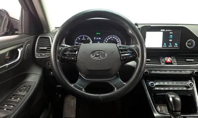 Hyundai Grandeur 2018, 190820 км, за 6342.91 USD - фото 13