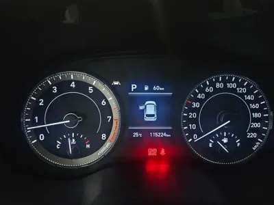 Hyundai Venue 2020, 115224 км, за 8255.86 USD - фото 8