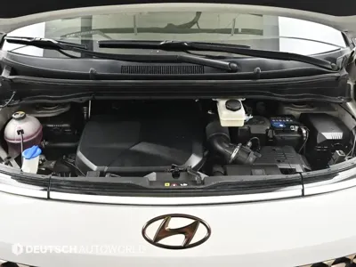 Hyundai Staria 2023, 98579 км, за 17109.04 USD - фото 6