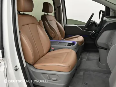 Hyundai Staria 2023, 98579 км, за 17109.04 USD - фото 10