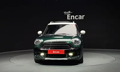 MINI Countryman 2018, 95215 км, за 8741.71 USD